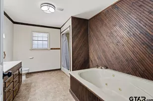 1887 Shiloh Estates Rd, Chandler, TX 75758 - Photo 16