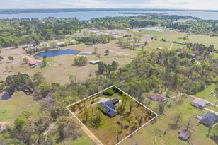 1887 Shiloh Estates Rd, Chandler, TX 75758 - Photo 2