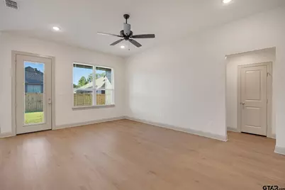 2286 Dogwood Park Blvd, Tyler, TX 75707 - Photo 6