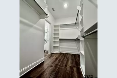 11042 Oak Springs Cove, Tyler, TX 75703 - Photo 24