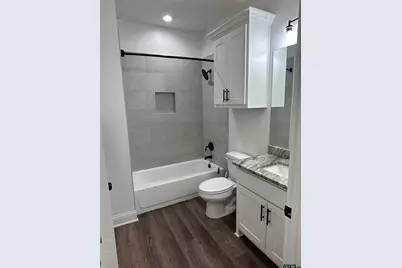 11042 Oak Springs Cove, Tyler, TX 75703 - Photo 18