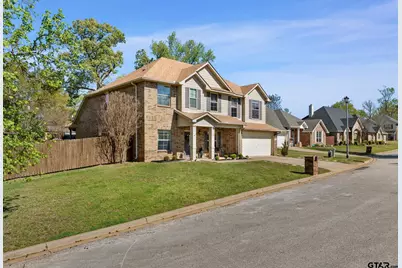 310 Rosebrook Cir, Whitehouse, TX 75791 - Photo 2