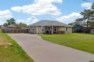 1054 Caroline Ln, Bullard, TX 75757 - Photo 2