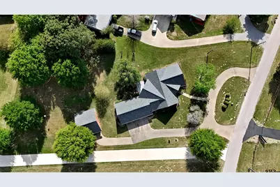 2436 Lakefront Shores, Athens, TX 75752 - Photo 32