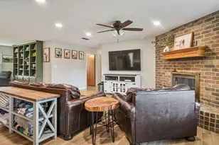 210 Pat Dr, Mineola, TX 75773 - Photo 6