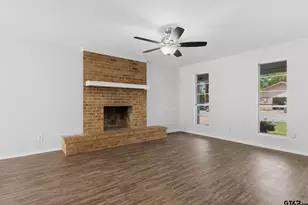 801 Sunset Dr, Overton, TX 75684 - Photo 6