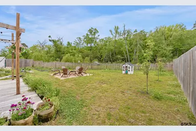 16030 Crossing Circle, Lindale, TX 75771 - Photo 24