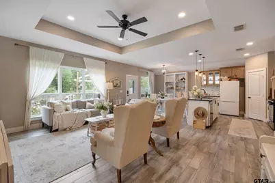 16030 Crossing Circle, Lindale, TX 75771 - Photo 2