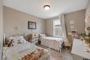 16030 Crossing Cir, Lindale, TX 75771 - Photo 20