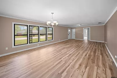 907 Henderson St., Jacksonville, TX 75766 - Photo 6