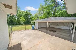 907 Henderson St, Jacksonville, TX 75766 - Photo 26