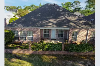 1418 Hollytree Place, Tyler, TX 75703 - Photo 42