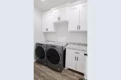 344 Duke Pl, Tyler, TX 75704 - Photo 16