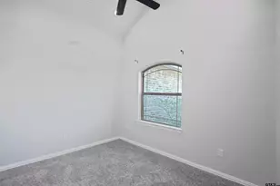 344 Duke Pl, Tyler, TX 75704 - Photo 4
