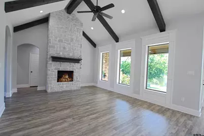 344 Duke Pl, Tyler, TX 75704 - Photo 8