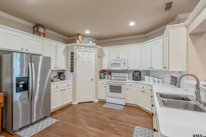315 County Rd 3660, Hawkins, TX 75765 - Photo 8