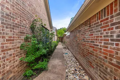 509 Buckingham Pl, Tyler, TX 75701 - Photo 44