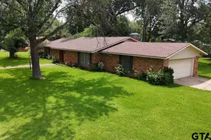 300 Merrell Dr, Sulphur Springs, TX 75482 - Photo 4