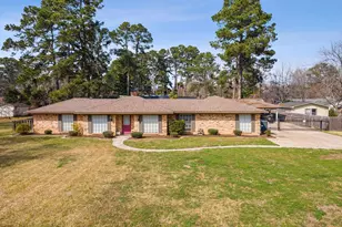 1302 W Sabine St, Carthage, TX 75633 - Photo 26