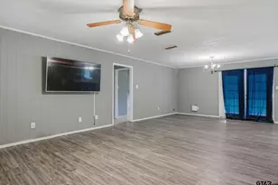 155 Angela Ln, Henderson, TX 75654 - Photo 2