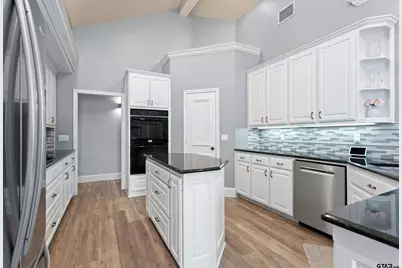 3807 Woods Blvd, Tyler, TX 75707 - Photo 6