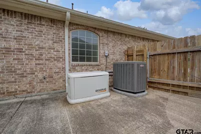 205 Heritage Ct, Lindale, TX 75771 - Photo 38