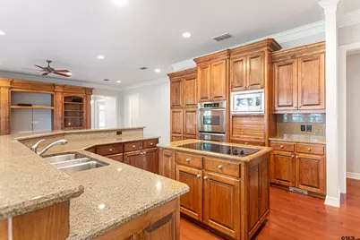155 Eagles Bluff Blvd, Bullard, TX 75757 - Photo 10