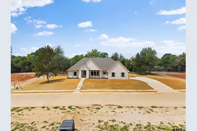 17300 Woodcrest Circle, Lindale, TX 75771 - Photo 32