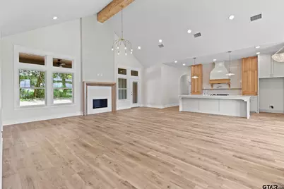 17300 Woodcrest Circle, Lindale, TX 75771 - Photo 6