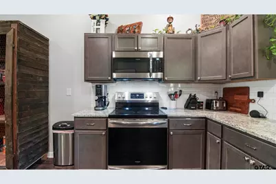 516 W Front, Mineola, TX 75773 - Photo 14