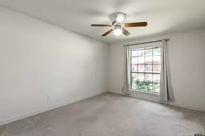 5401 Hollytree Dr #201, Tyler, TX 75703 - Photo 22