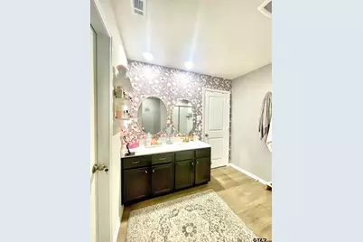 1206 Hidden Valley, Chandler, TX 75758 - Photo 18