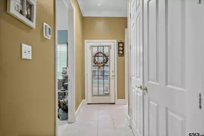 2426 Homestead Lane, Tyler, TX 75701 - Photo 12