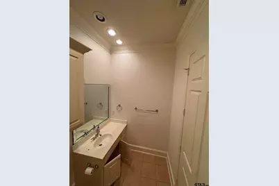 2426 Homestead Lane, Tyler, TX 75701 - Photo 14