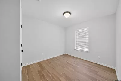 926 S Academy Ave, Tyler, TX 75701 - Photo 14