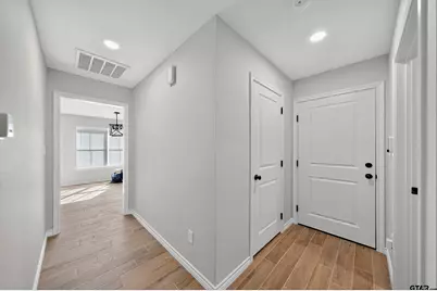 926 S Academy Ave, Tyler, TX 75701 - Photo 10