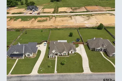 226 Sunnys Halo Blvd, Bullard, TX 75757 - Photo 4