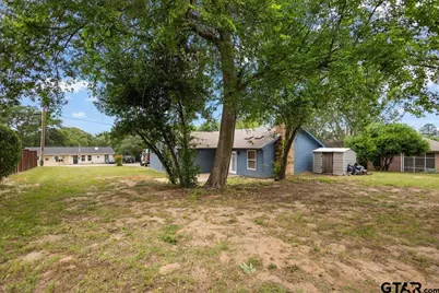 329 Lonestar Lane, Hideaway, TX 75771 - Photo 10