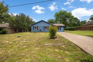 329 Lone Star Ln, Hideaway, TX 75771 - Photo 4