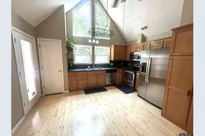 2055 Valleywood Trail, Holly Lake Ranch, TX 75765 - Photo 6