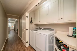 317 E Robinwood, White Oak, TX 75693 - Photo 36