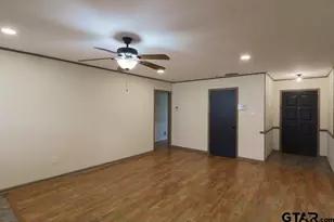700 David Dr, Tyler, TX 75703 - Photo 8