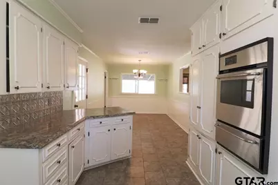 700 David Dr, Tyler, TX 75703 - Photo 16