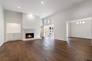 842 Ashford Ct, Tyler, TX 75703 - Photo 2