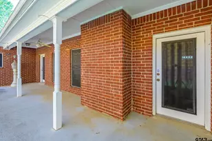 303 Canterbury Ct, Tyler, TX 75703 - Photo 12