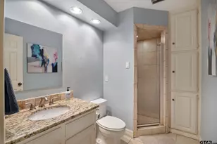 807 Fox Cove St, Tyler, TX 75703 - Photo 20
