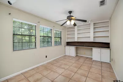 807 Fox Cove St, Tyler, TX 75703 - Photo 26