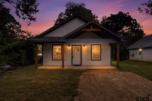 22789 Creekwood Dr, Flint, TX 75762 - Photo 1