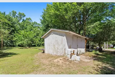 729 W Broad St, Oakwood, TX 75855 - Photo 26