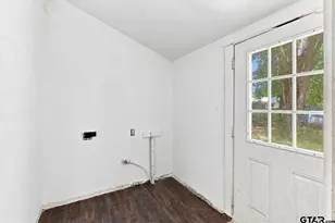 409 S Boyd St, Lindale, TX 75771 - Photo 18